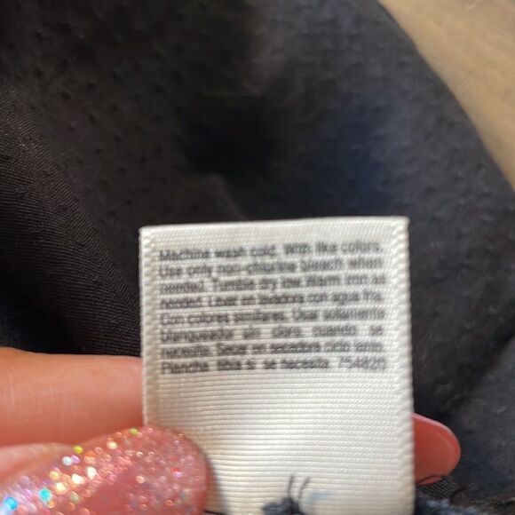 NWOT St John’s Bay blouse. - Picture 10 of 10